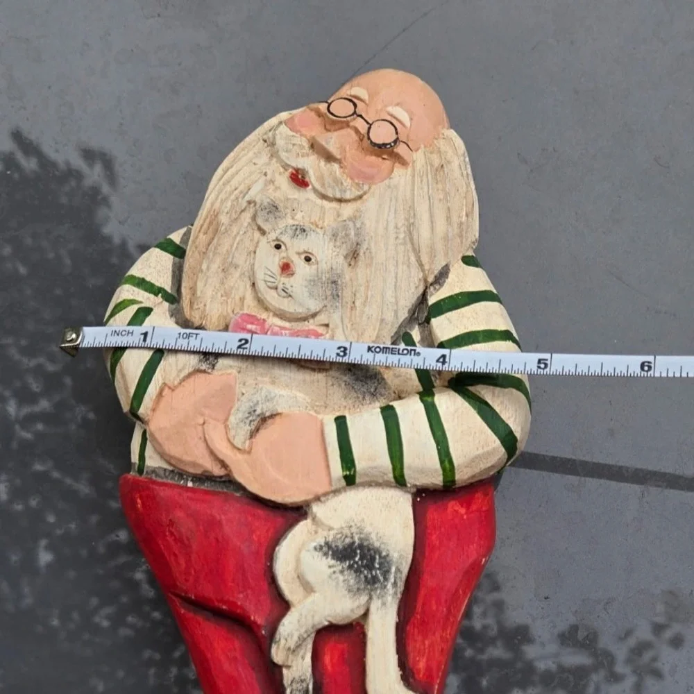 Vintage Whimsical Wood Santa Claus Figurine‎ Holding Cat Made in Philippines